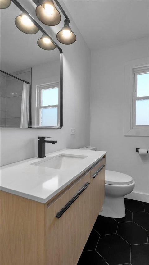 Tiny photo for 8738 Newland Avenue, Oak Lawn, IL 60453 (MLS # 12611562)