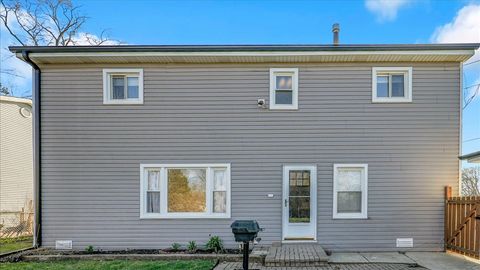 Tiny photo for 8738 Newland Avenue, Oak Lawn, IL 60453 (MLS # 12611562)