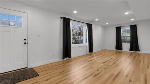 Tiny photo for 8738 Newland Avenue, Oak Lawn, IL 60453 (MLS # 12611562)