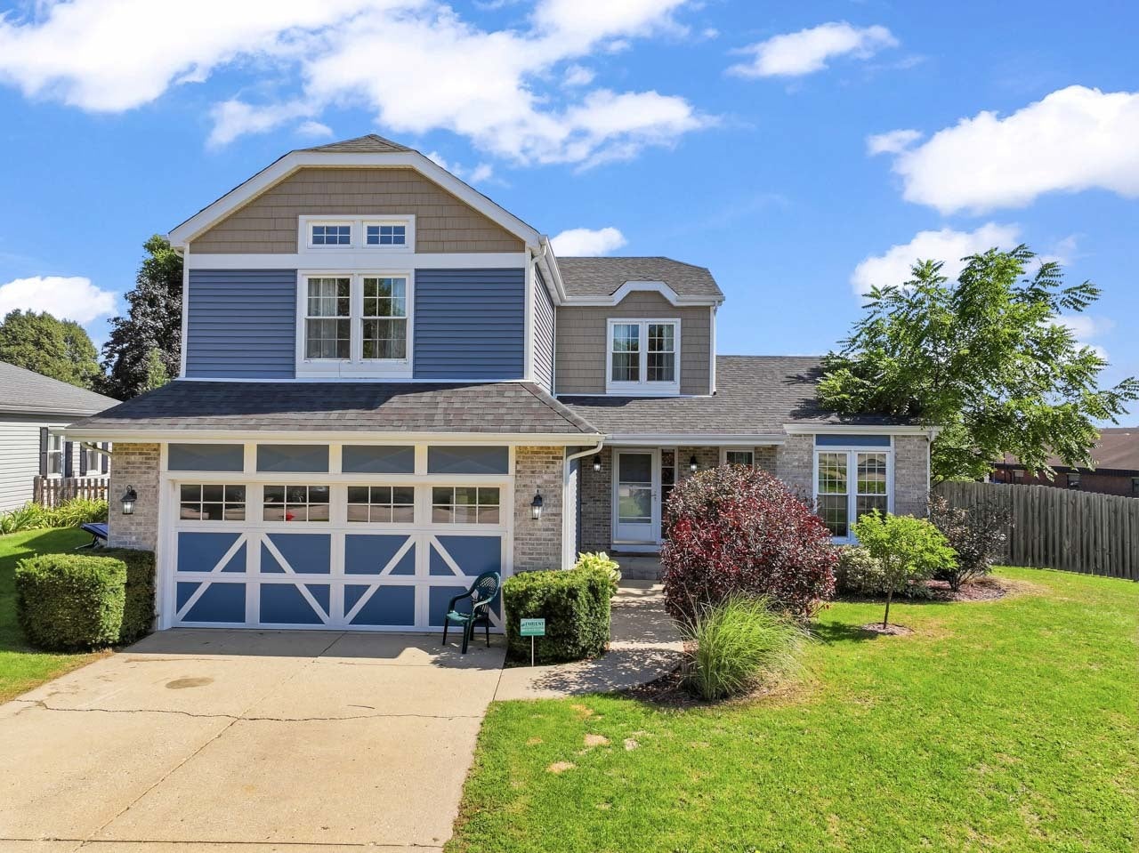 5004 Glenbrook Trail W