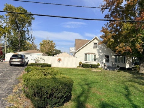 Photo of 800 N Roy Avenue, Melrose Park, IL 60164 (MLS # 12795056)