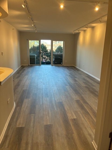 Tiny photo for 5 W CENTRAL Avenue #201, Mount Prospect, IL 60056 (MLS # 12471826)