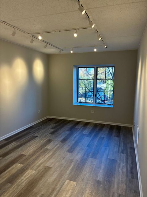 Tiny photo for 5 W CENTRAL Avenue #201, Mount Prospect, IL 60056 (MLS # 12471826)