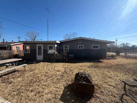 Tiny photo for 28 S Willow Way, North Aurora, IL 60542 (MLS # 12587520)