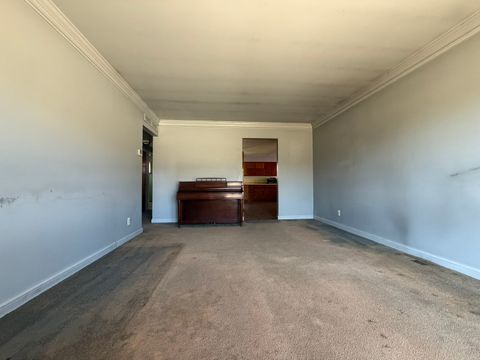 Tiny photo for 28 S Willow Way, North Aurora, IL 60542 (MLS # 12587520)