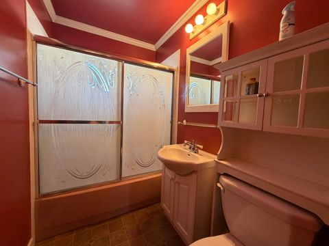 Tiny photo for 28 S Willow Way, North Aurora, IL 60542 (MLS # 12587520)