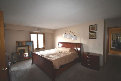 Tiny photo for 1S045 Spring Road #H2, Oakbrook Terrace, IL 60181 (MLS # 12542861)