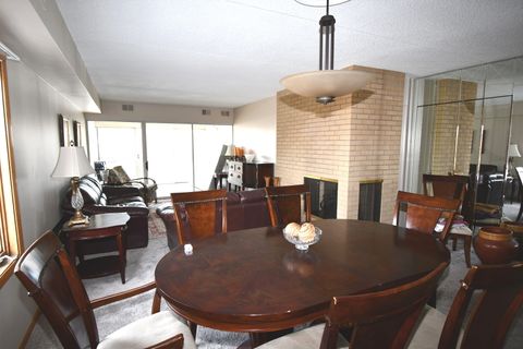 Tiny photo for 1S045 Spring Road #H2, Oakbrook Terrace, IL 60181 (MLS # 12542861)