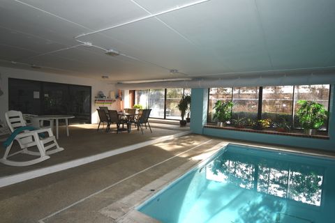 Tiny photo for 1S045 Spring Road #H2, Oakbrook Terrace, IL 60181 (MLS # 12542861)