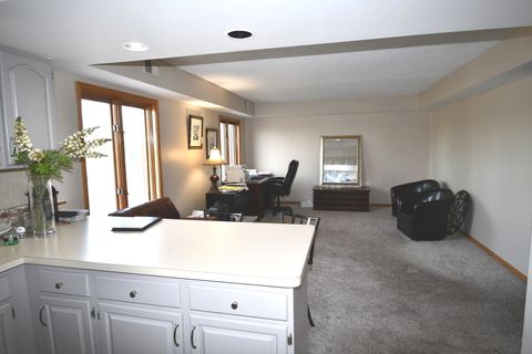 Tiny photo for 1S045 Spring Road #H2, Oakbrook Terrace, IL 60181 (MLS # 12542861)
