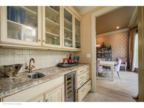 Tiny photo for 1919 S Prairie Avenue #3, Chicago, IL 60616 (MLS # 12703203)