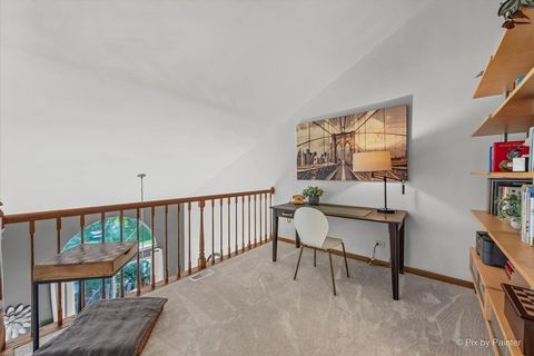 Tiny photo for 1050 Rockport Drive, Carol Stream, IL 60188 (MLS # 12493391)