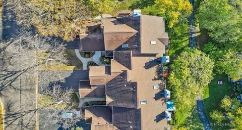 Tiny photo for 1050 Rockport Drive, Carol Stream, IL 60188 (MLS # 12493391)