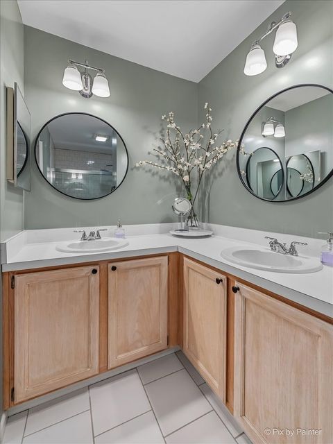 Tiny photo for 1050 Rockport Drive, Carol Stream, IL 60188 (MLS # 12493391)