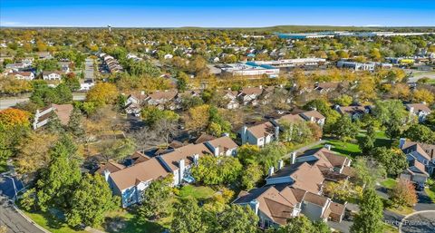 Tiny photo for 1050 Rockport Drive, Carol Stream, IL 60188 (MLS # 12493391)