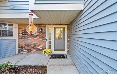 Tiny photo for 1050 Rockport Drive, Carol Stream, IL 60188 (MLS # 12493391)