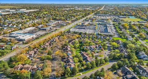 Tiny photo for 1050 Rockport Drive, Carol Stream, IL 60188 (MLS # 12493391)