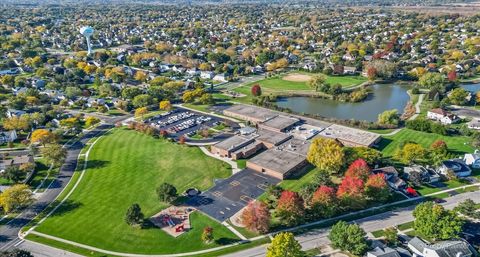 Tiny photo for 1050 Rockport Drive, Carol Stream, IL 60188 (MLS # 12493391)