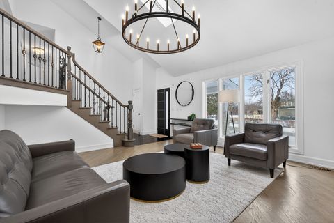 Tiny photo for 21021 N 21st Street, Barrington, IL 60010 (MLS # 12544534)