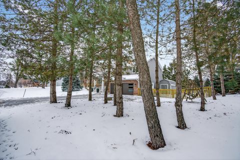 Tiny photo for 21021 N 21st Street, Barrington, IL 60010 (MLS # 12544534)