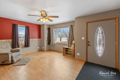 Tiny photo for 2373 E 3300 N Road, St. Anne, IL 60964 (MLS # 12551589)