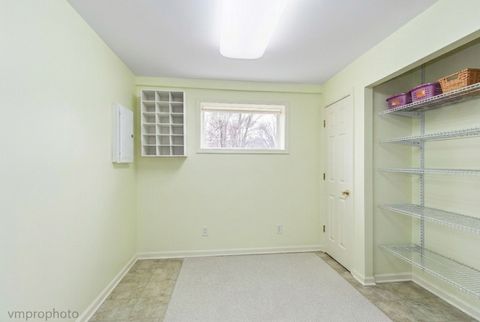 Tiny photo for 739 Meadow Lane, Barrington, IL 60010 (MLS # 12579811)