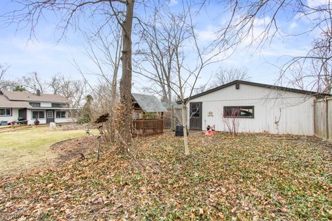 Tiny photo for 739 Meadow Lane, Barrington, IL 60010 (MLS # 12579811)