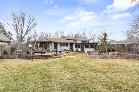 Tiny photo for 739 Meadow Lane, Barrington, IL 60010 (MLS # 12579811)