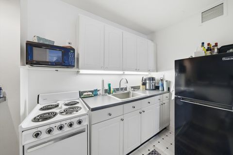 Tiny photo for 260 E Chestnut Street #406, Chicago, IL 60611 (MLS # 12557390)