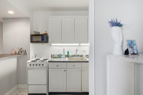 Tiny photo for 260 E Chestnut Street #406, Chicago, IL 60611 (MLS # 12557390)