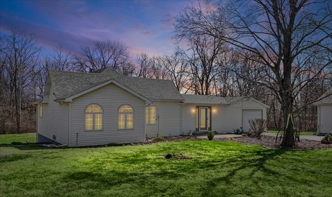 Photo of 19263 N 1370 East Road, Danville, IL 61834 (MLS # 12597462)