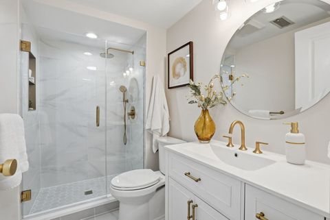 Tiny photo for 17 N Madison Avenue #2, La Grange, IL 60525 (MLS # 12591381)