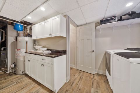 Tiny photo for Bloomingdale, IL 60108 (MLS # 12498527)