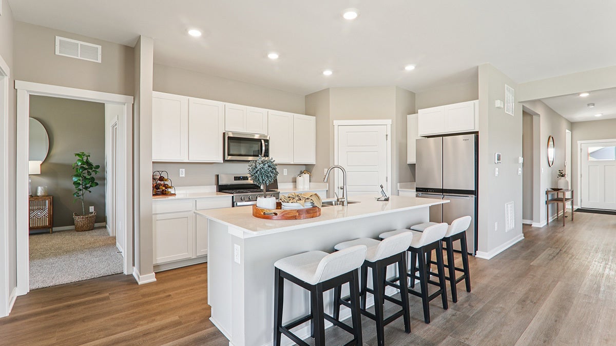 6306 Redwood Trail