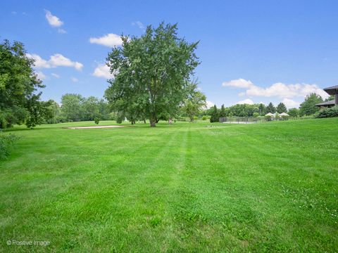 Tiny photo for West Chicago, IL 60185 (MLS # 12506899)