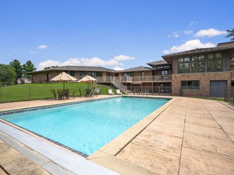 Tiny photo for West Chicago, IL 60185 (MLS # 12506899)