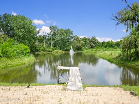 Tiny photo for West Chicago, IL 60185 (MLS # 12506899)