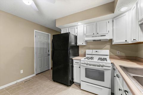 Tiny photo for 3207 Ridgewood Drive, Champaign, IL 61821 (MLS # 12468588)