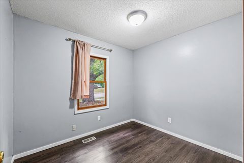 Tiny photo for 3207 Ridgewood Drive, Champaign, IL 61821 (MLS # 12468588)