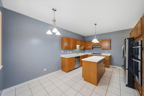 Tiny photo for 5451 McDonough Road, Hoffman Estates, IL 60192 (MLS # 12696684)
