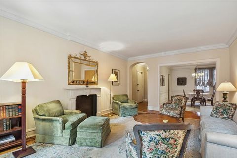 Tiny photo for 3300 N Lake Shore Drive #10D, Chicago, IL 60657 (MLS # 12523986)