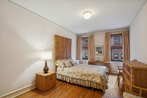 Tiny photo for 3300 N Lake Shore Drive #10D, Chicago, IL 60657 (MLS # 12523986)