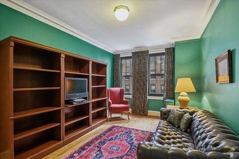 Tiny photo for 3300 N Lake Shore Drive #10D, Chicago, IL 60657 (MLS # 12523986)