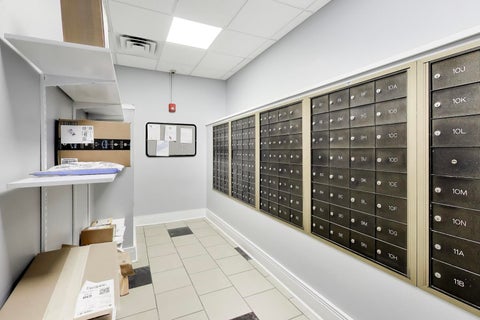 Tiny photo for 40 N Tower Road #4F, Oak Brook, IL 60523 (MLS # 12686104)