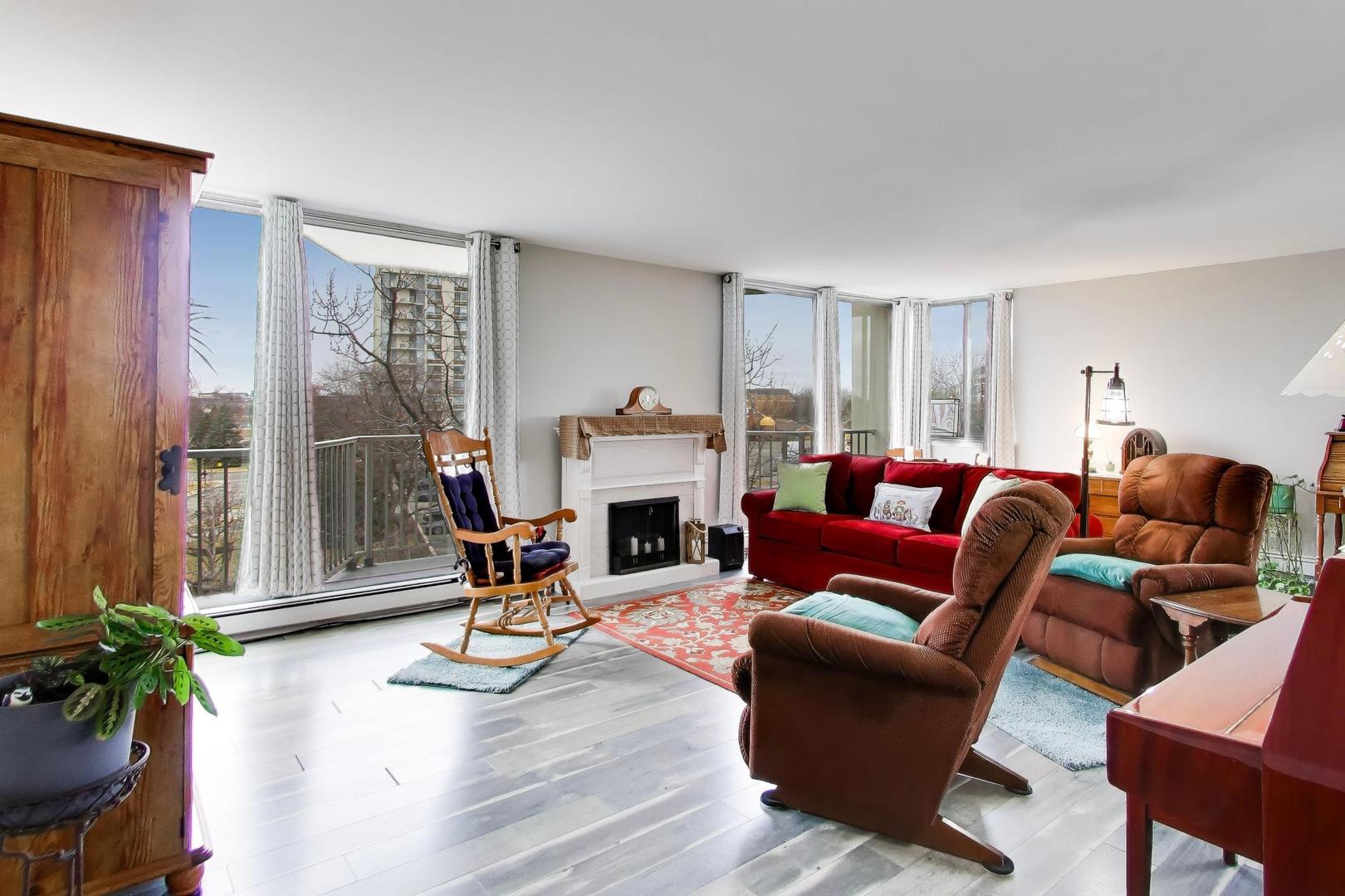 40 N Tower Road 4F