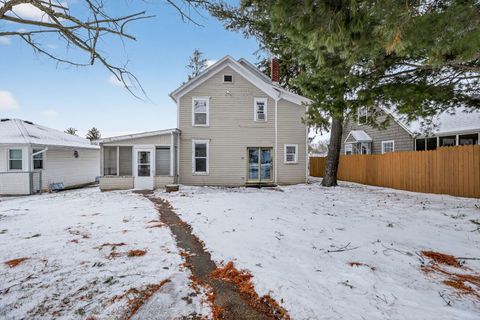 Tiny photo for 1250 W American Street, Freeport, IL 61032 (MLS # 12540435)