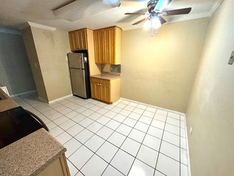 Tiny photo for 930 Beau Drive #113, Des Plaines, IL 60016 (MLS # 12450531)