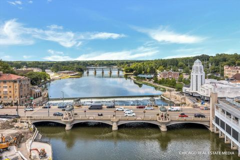 Tiny photo for 1304 Hawkins Court, St. Charles, IL 60174 (MLS # 12568525)