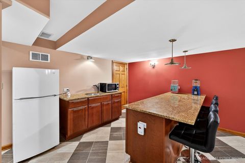 Tiny photo for 1304 Hawkins Court, St. Charles, IL 60174 (MLS # 12568525)