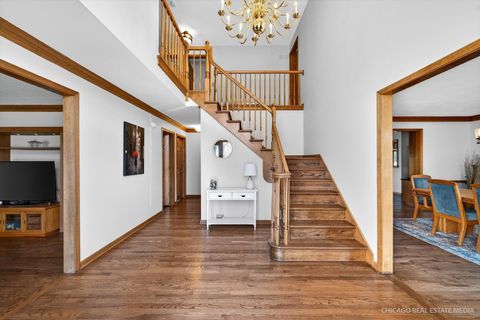 Tiny photo for 1304 Hawkins Court, St. Charles, IL 60174 (MLS # 12568525)